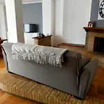 Casa A بيت ضيافة بيرودجا